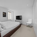 Miete 9 Schlafzimmer haus von 350 m² in La Tour-de-Peilz
