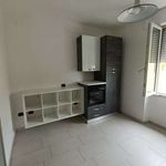 Rent 2 bedroom apartment of 65 m² in Latina