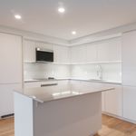 Rent 1 bedroom apartment of 52 m² in Montreal