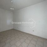 Appartement de 33 m² avec 1 chambre(s) en location à Beaucaire