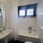 Rent a room of 200 m² in lisbon