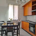 Rent a room of 75 m² in Milan