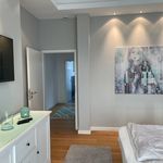 Rent 4 bedroom apartment of 350 m² in Köln