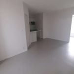 Rent 1 bedroom apartment of 35 m² in Cholet