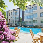 Rent 3 bedroom apartment of 94 m² in Praha
