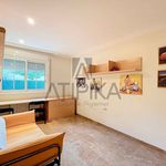 Rent 4 bedroom house of 259 m² in Alella