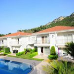 Antalya konumunda 4 yatak odalı 130 m² ev