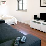 Rent 1 bedroom apartment of 35 m² in Lisbon