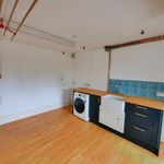 Rent 4 bedroom house in Cirencester