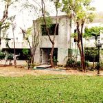 Rent 4 bedroom apartment of 420 m² in Khlong Tan