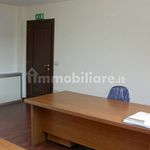 Rent 5 bedroom apartment of 2650 m² in Napoli