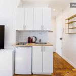 Rent 1 bedroom apartment of 33 m² in Paris