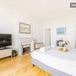 Rent 3 bedroom apartment of 212 m² in Paris 16e Arrondissement