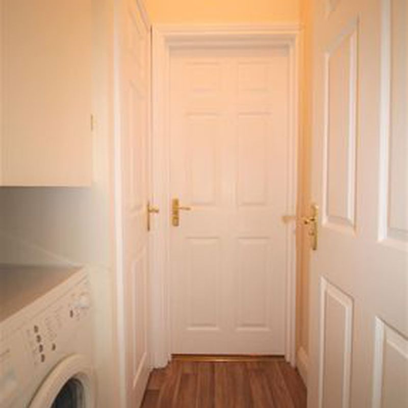 Flat to rent in West Street, Poole BH15 Old Town