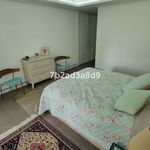 Alquilo 2 dormitorio apartamento de 117 m² en Estepona