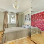 Rent 2 bedroom apartment of 59 m² in Łódź