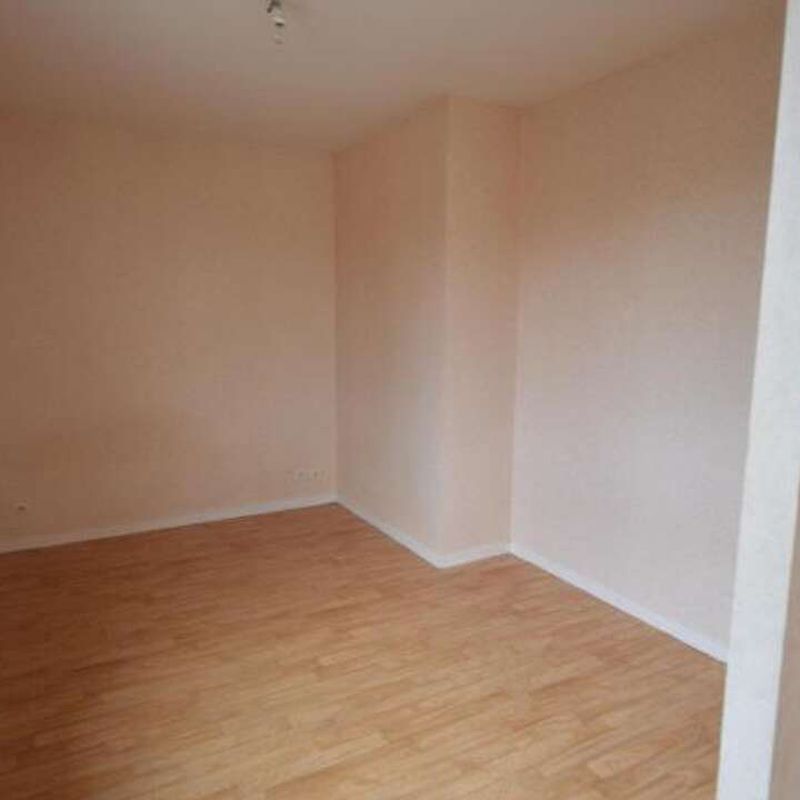 Location appartement 1 pièce 28 m² Cholet (49300)