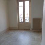 Appartement de 9903 m² avec 4 chambre(s) en location à Vichy