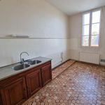 Rent 3 bedroom apartment of 82 m² in Loches