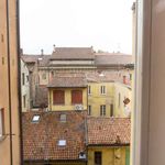 Rent 1 bedroom apartment of 65 m² in Bologna