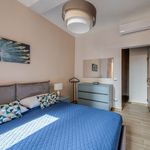Affitto 2 camera appartamento di 90 m² in Firenze