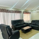 Rent 3 bedroom house of 1128 m² in uMhlathuze
