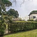 Rent 5 bedroom house of 400 m² in Fiesole