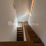 Rent 5 bedroom house of 300 m² in Pozzuoli