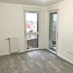 Rent 3 bedroom apartment of 56 m² in Melun
