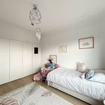 Rent 4 bedroom apartment of 220 m² in Bruxelles