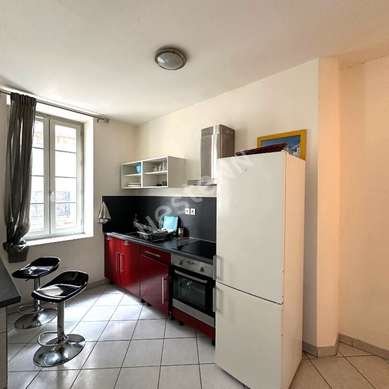 Apartment to rent in Carcassonne - appartement type 3 de 60 m² entièrement meublé 60 m² la., 2 bed. (réf. : 1229)