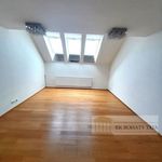Rent 4 bedroom apartment of 108 m² in Prague