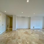 Rent 3 bedroom apartment of 229 m² in Marbella