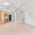 Rent 5 bedroom house of 322 m² in New Malden