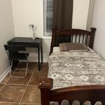 Rent 4 bedroom house in Toronto
