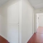 Rent 3 bedroom apartment of 127 m² in Burbank