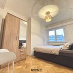 Huur 3 slaapkamer appartement van 120 m² in Uccle