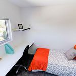Rent 1 bedroom student apartment in Clayton