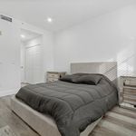 Rent 2 bedroom apartment of 1073 m² in Boca Raton
