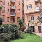 Rent 2 bedroom apartment of 72 m² in Milano