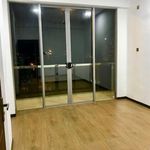 Rent 3 bedroom apartment of 1500 m² in Colombo 04