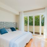 Rent 3 bedroom apartment of 119 m² in Porto