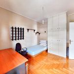 Rent 5 bedroom apartment of 132 m² in Selinia