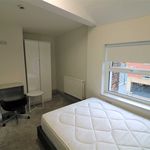 Rent 5 bedroom flat in Tamworth