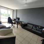 Rent 3 bedroom apartment of 65 m² in Carvin