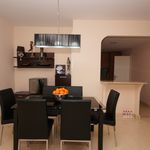 Alquilo 2 dormitorio apartamento de 117 m² en Benahavís