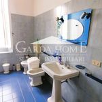 Affitto 3 camera appartamento di 75 m² in Desenzano del Garda