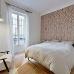 Rent 6 bedroom apartment of 145 m² in Paris