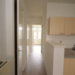 Huur 2 slaapkamer appartement van 65 m² in Zaandam