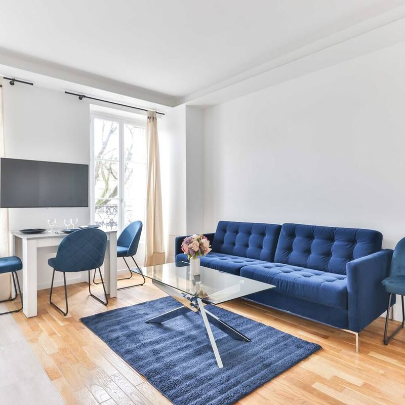 Modern 50m2 flat, nestled in the cultural and dynamic heart of the 12th arrondissement. saint-mande